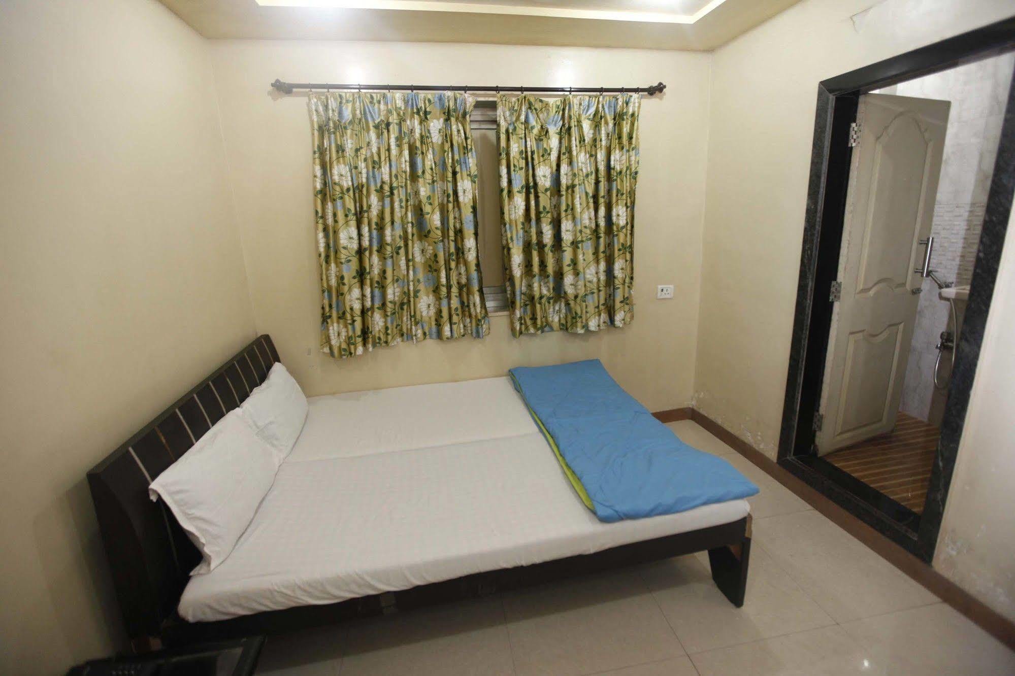 Hotel Al Madina Palace Mumbai Ngoại thất bức ảnh