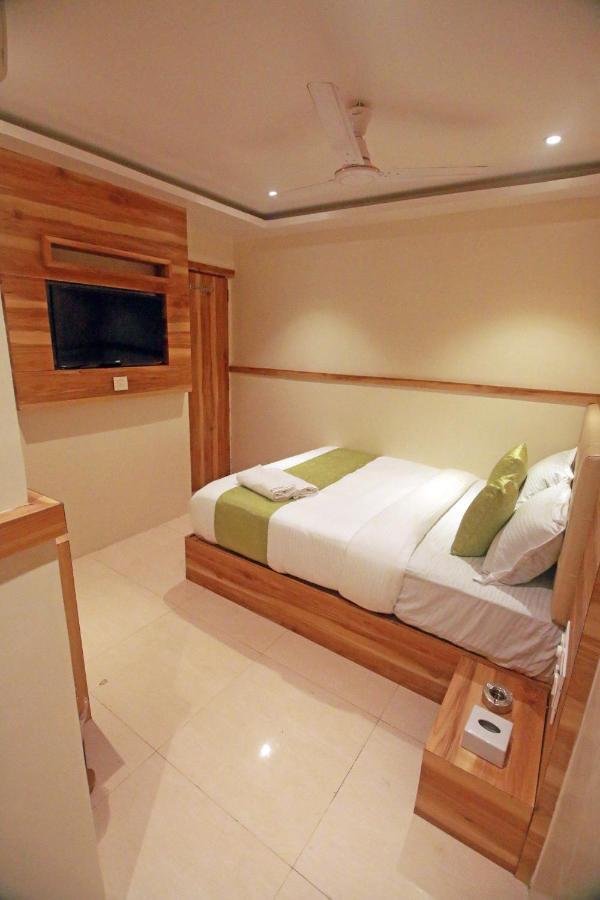 Hotel Al Madina Palace Mumbai Ngoại thất bức ảnh
